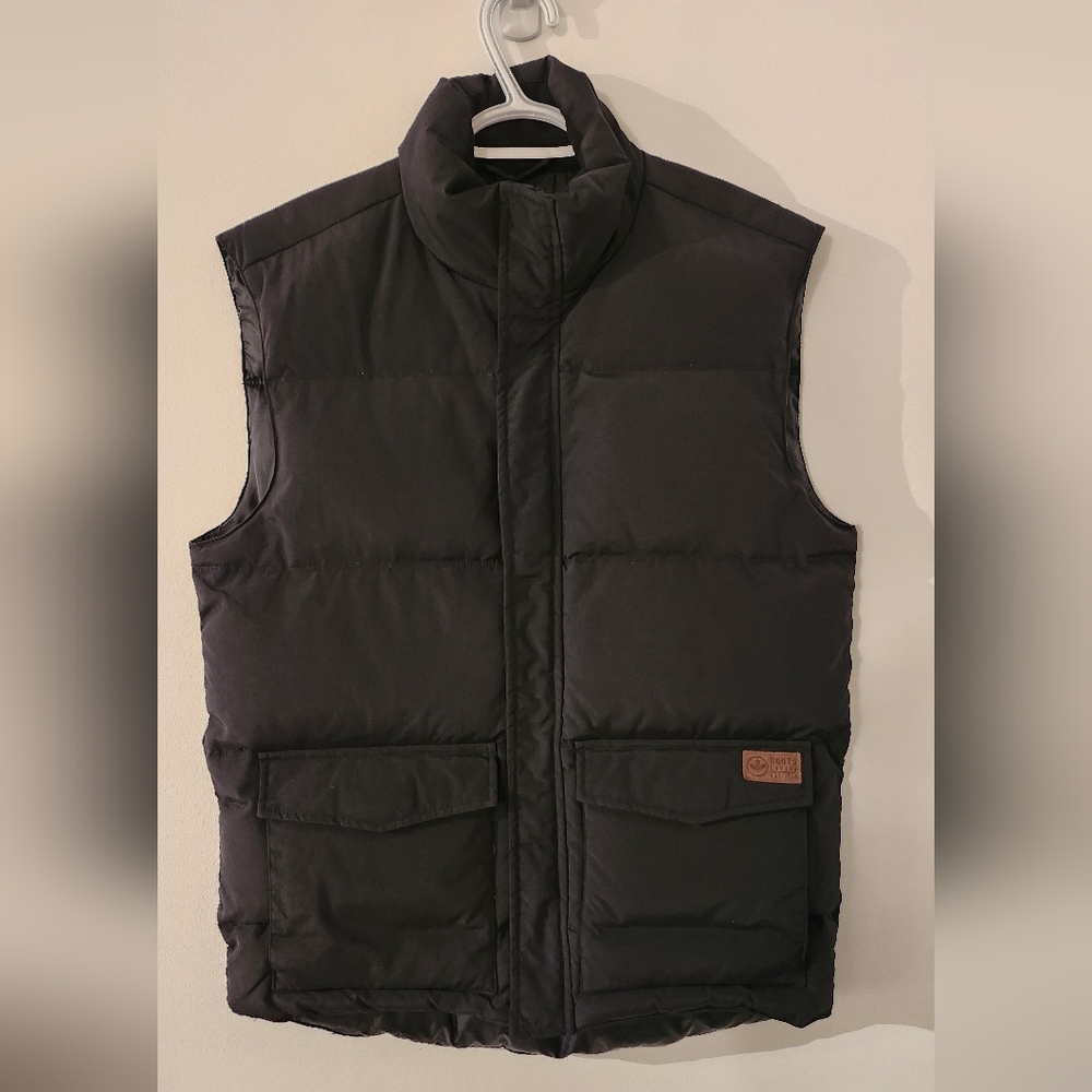 Roots down filled vest